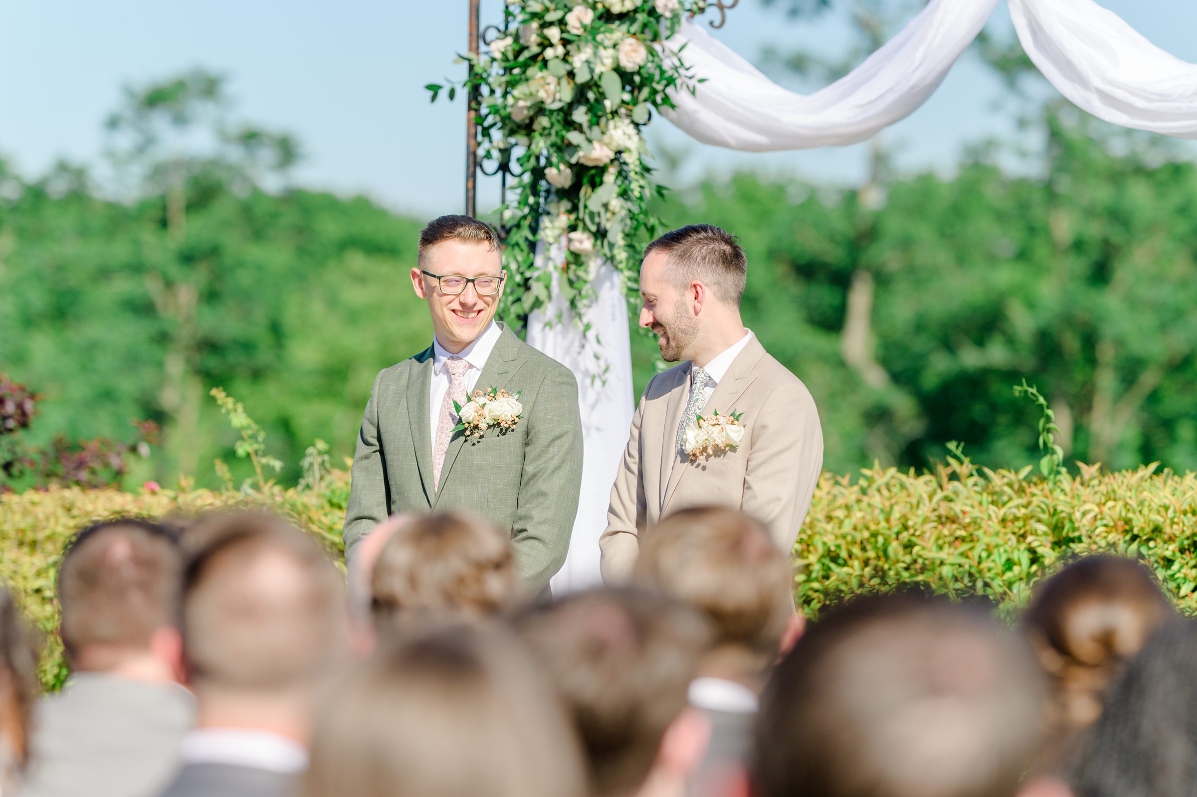 Spring wedding day at Shadow Creek in Purcellville, Virginia photographed by Baltimore Wedding Photographer Cait Kramer Photography