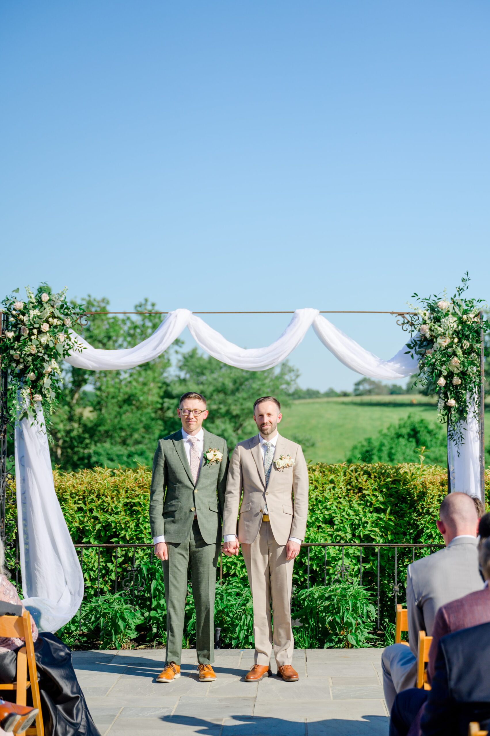 Spring wedding day at Shadow Creek in Purcellville, Virginia photographed by Baltimore Wedding Photographer Cait Kramer Photography