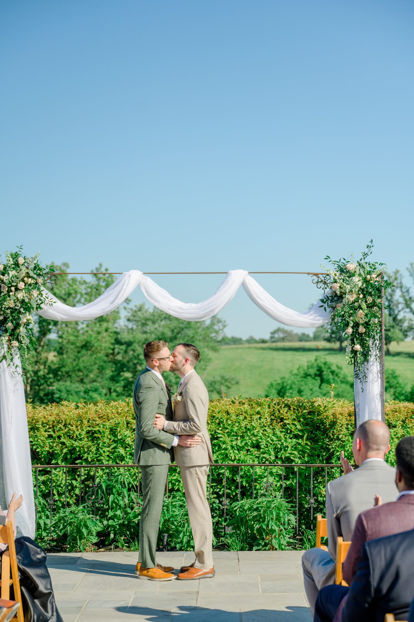 Spring wedding day at Shadow Creek in Purcellville, Virginia photographed by Baltimore Wedding Photographer Cait Kramer Photography
