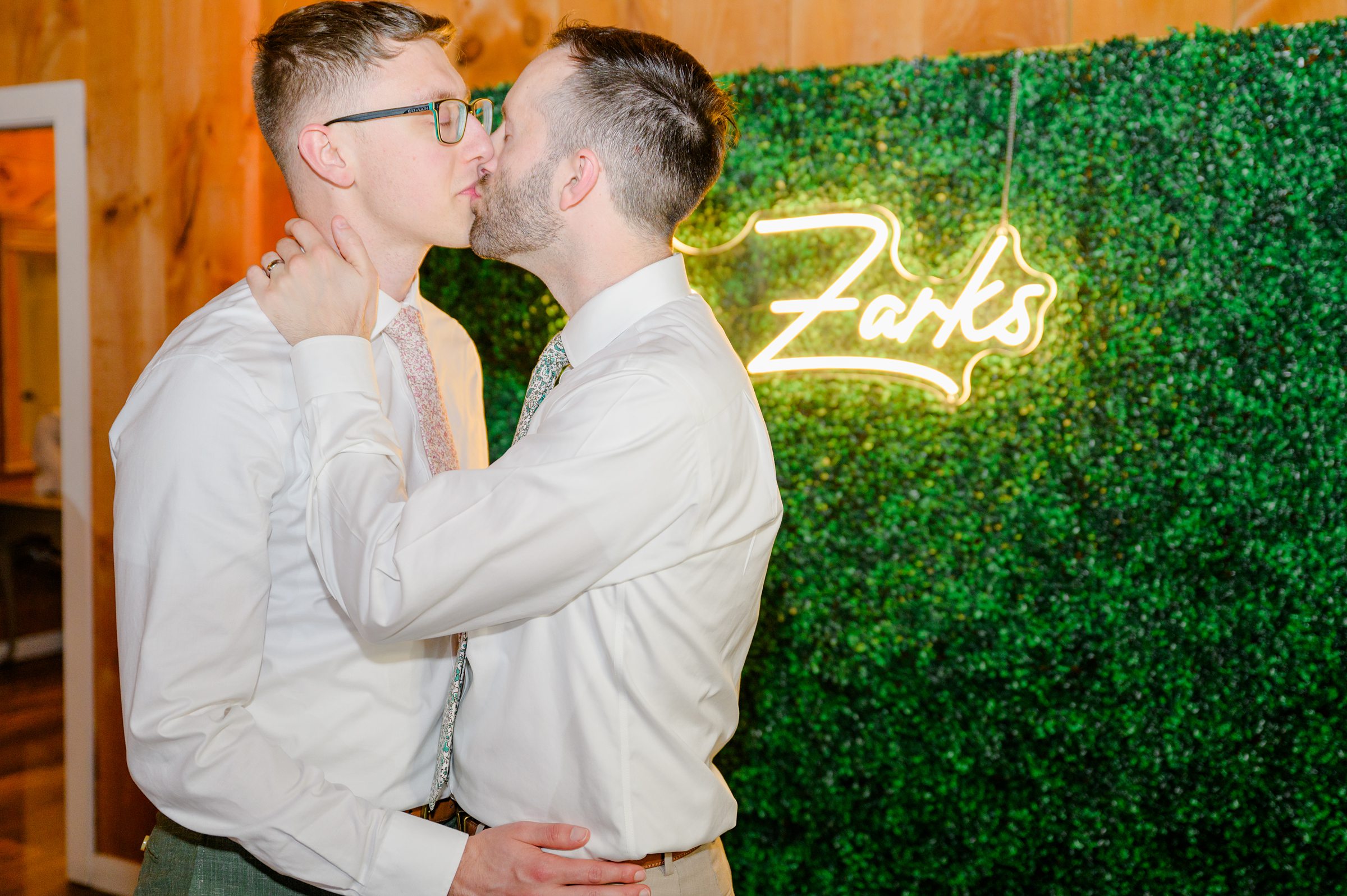 Spring wedding day at Shadow Creek in Purcellville, Virginia photographed by Baltimore Wedding Photographer Cait Kramer Photography