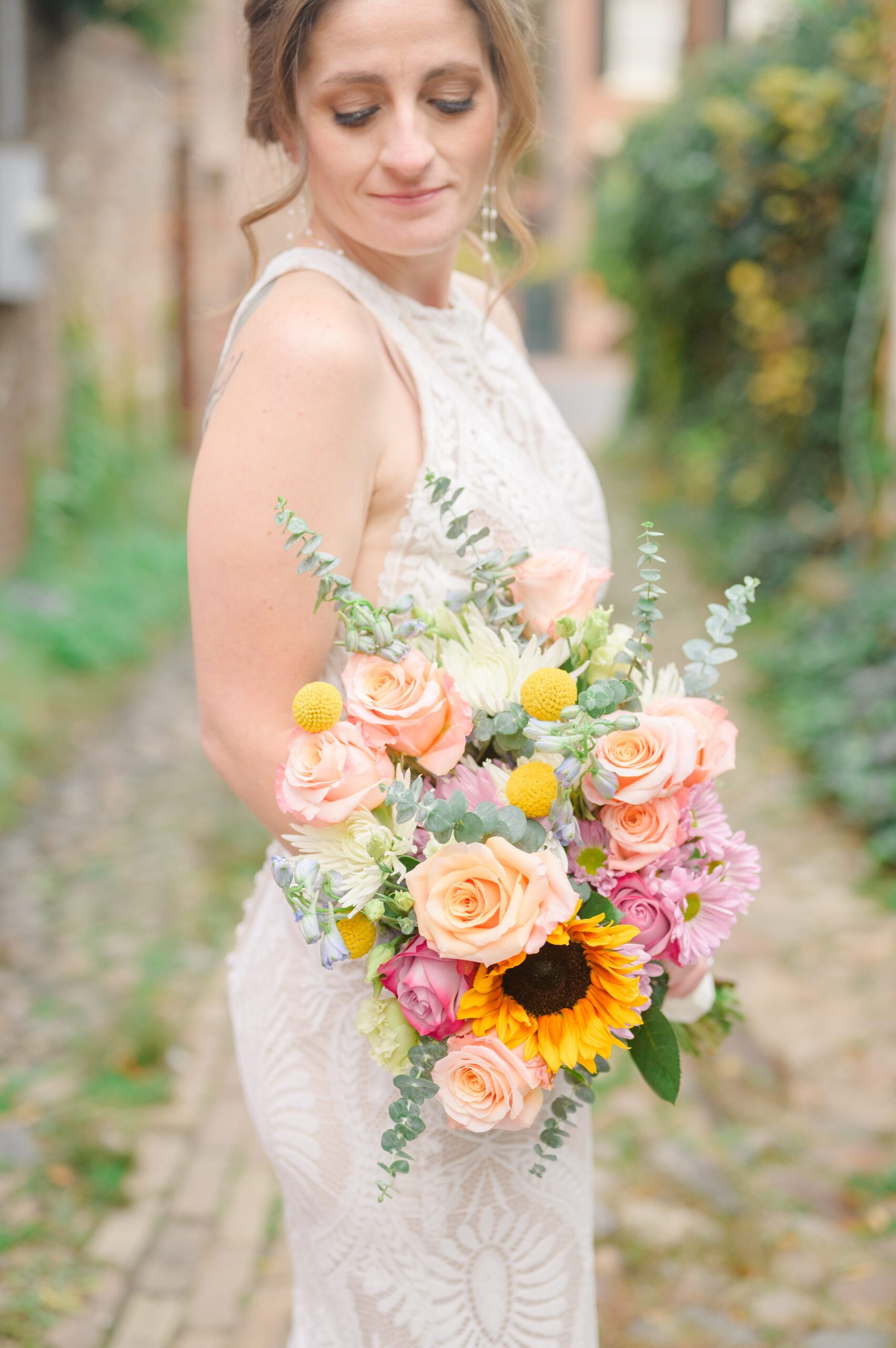 Bridal session in Old Town Alexandria photographed by Maryland and Virginia Bridal Portrait Photographer Cait Kramer.