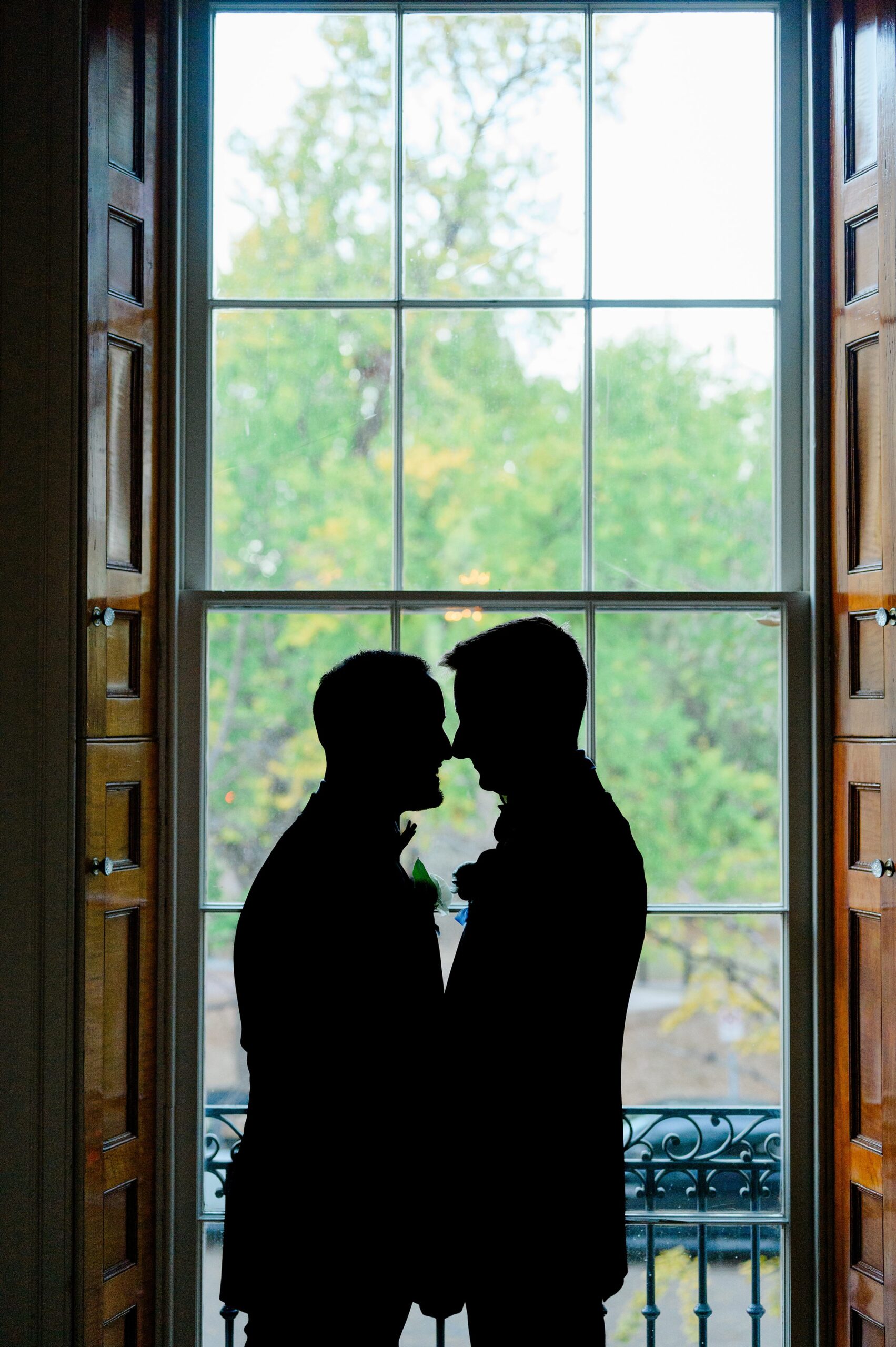 Newlywed portraits at the Decatur House in Washington, D.C. photographed by Cait Kramer Photography