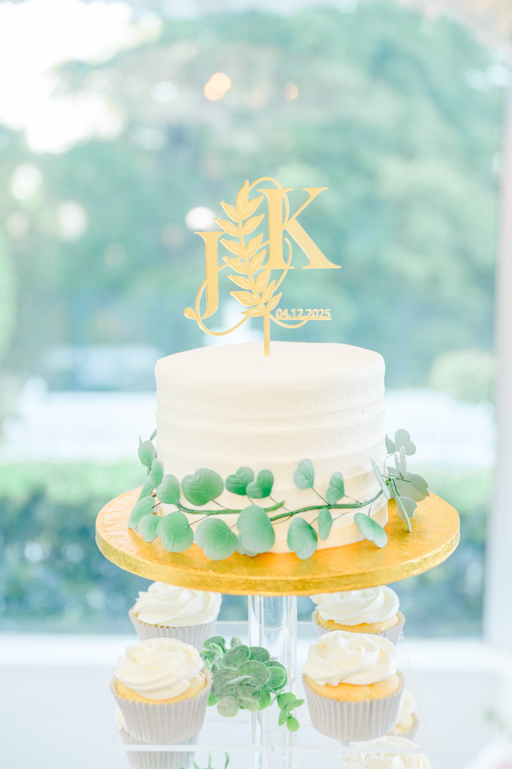 Maison & Jardin Wedding Photos in Altamonte Springs, Florida photographed by Cait Kramer Photography