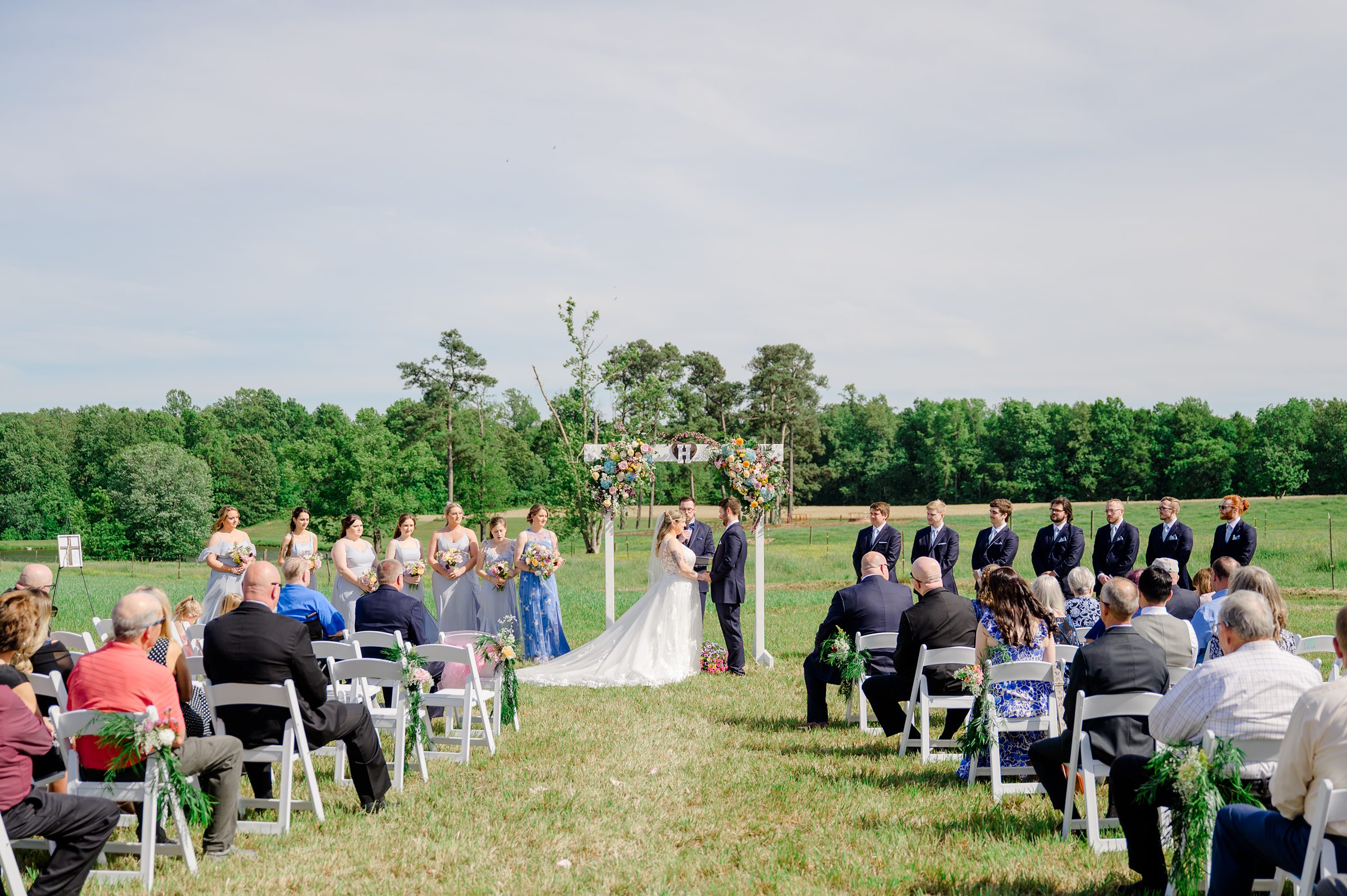 Pastel private estate wedding in Southern Maryland photographed by Baltimore Wedding Photographer Cait Kramer.