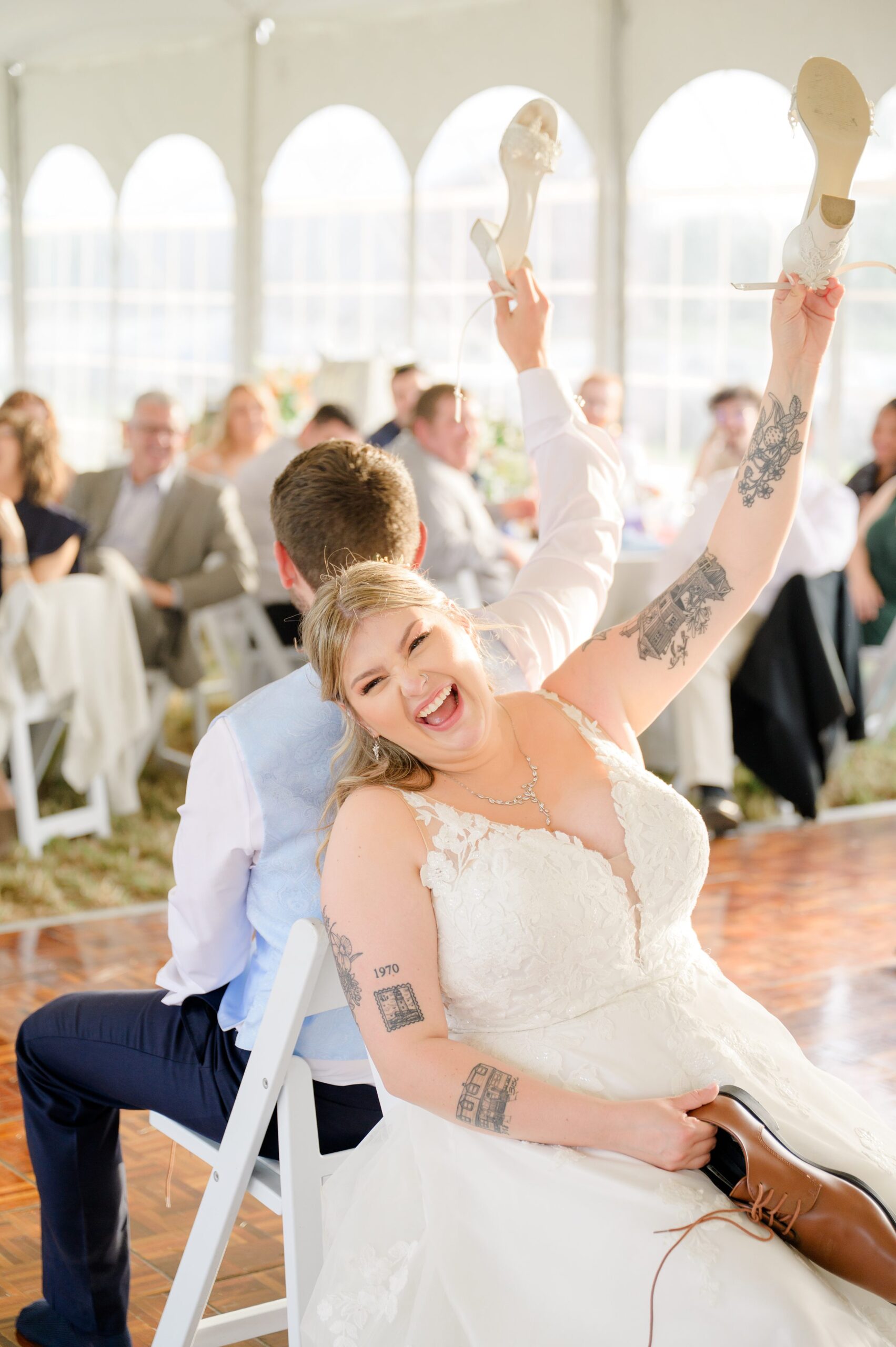 Pastel private estate wedding in Southern Maryland photographed by Baltimore Wedding Photographer Cait Kramer.