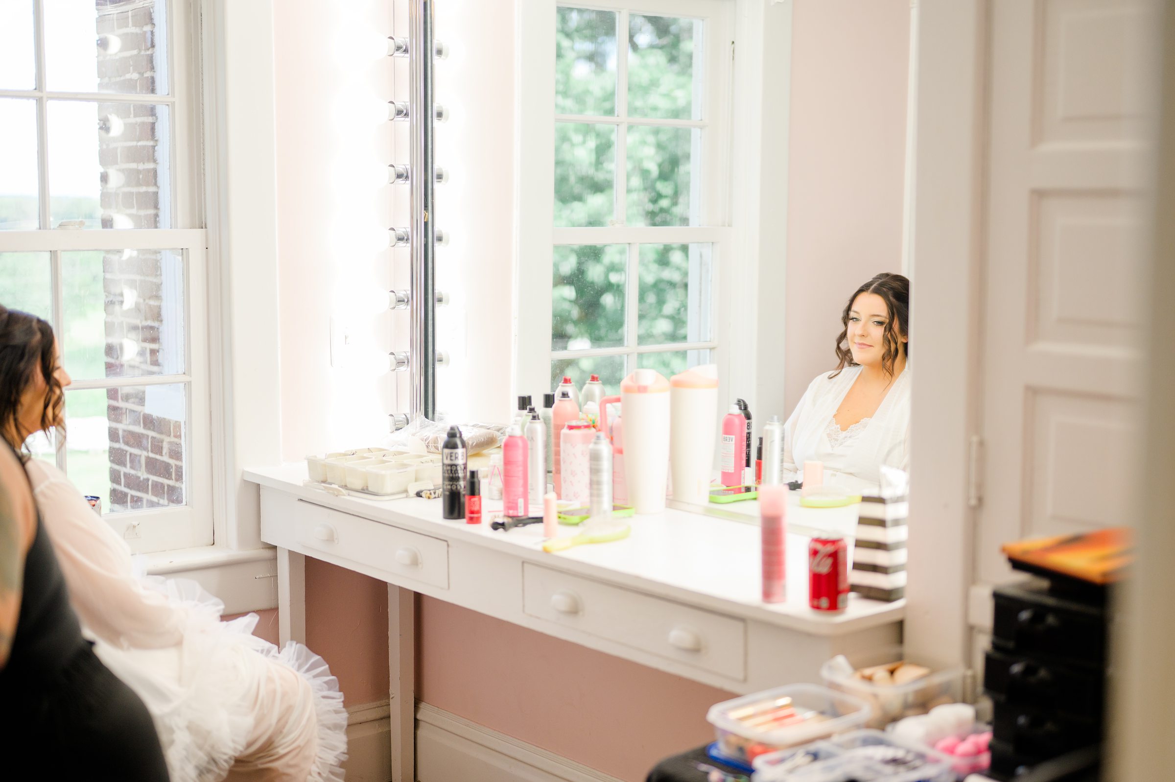 Summer wedding day at Raspberry Plain Manor in Leesburg, Virginia. Photographed by Baltimore Wedding Photographer Cait Kramer.