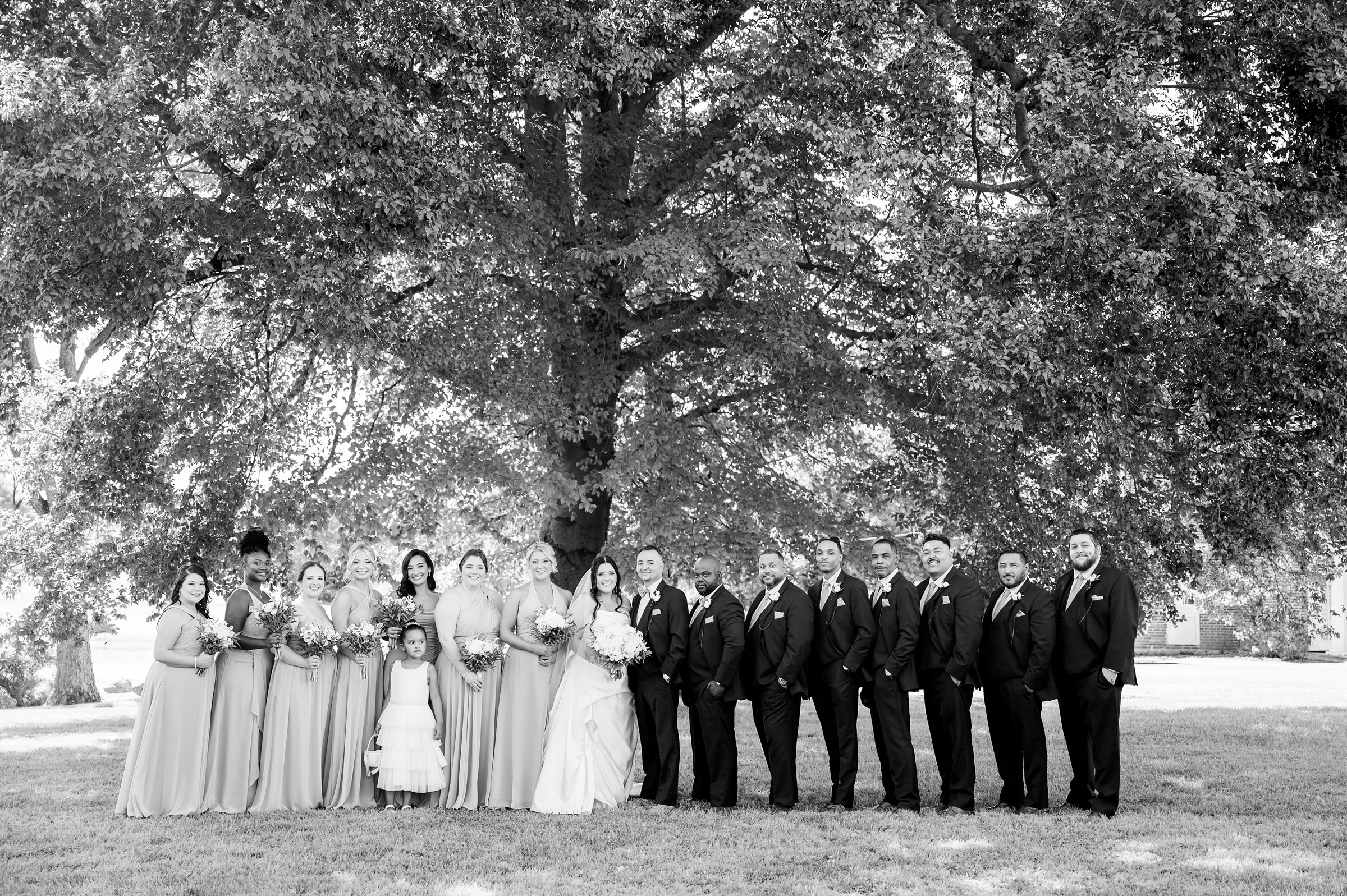 Summer wedding day at Raspberry Plain Manor in Leesburg, Virginia. Photographed by Baltimore Wedding Photographer Cait Kramer.