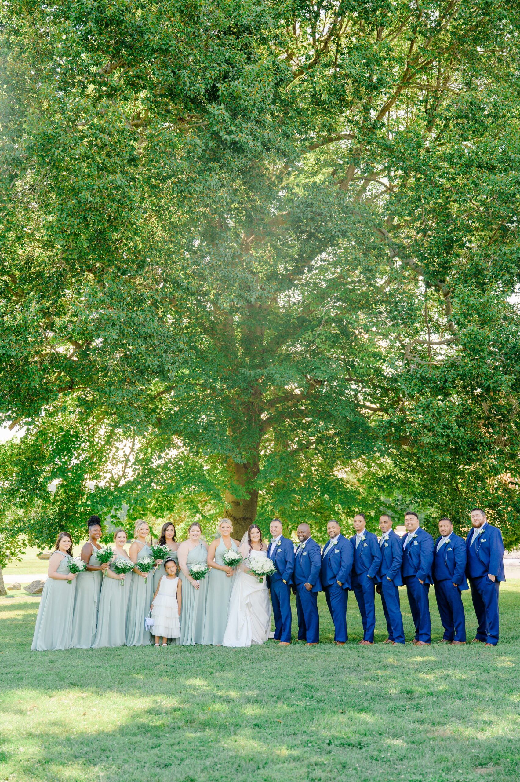 Summer wedding day at Raspberry Plain Manor in Leesburg, Virginia. Photographed by Baltimore Wedding Photographer Cait Kramer.