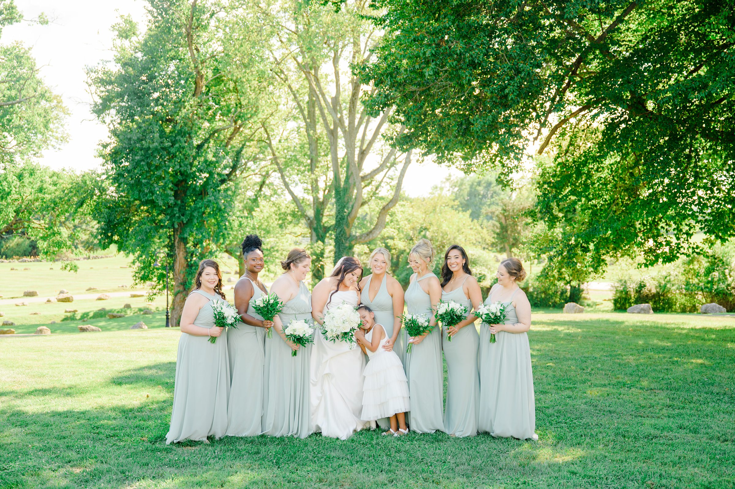 Summer wedding day at Raspberry Plain Manor in Leesburg, Virginia. Photographed by Baltimore Wedding Photographer Cait Kramer.
