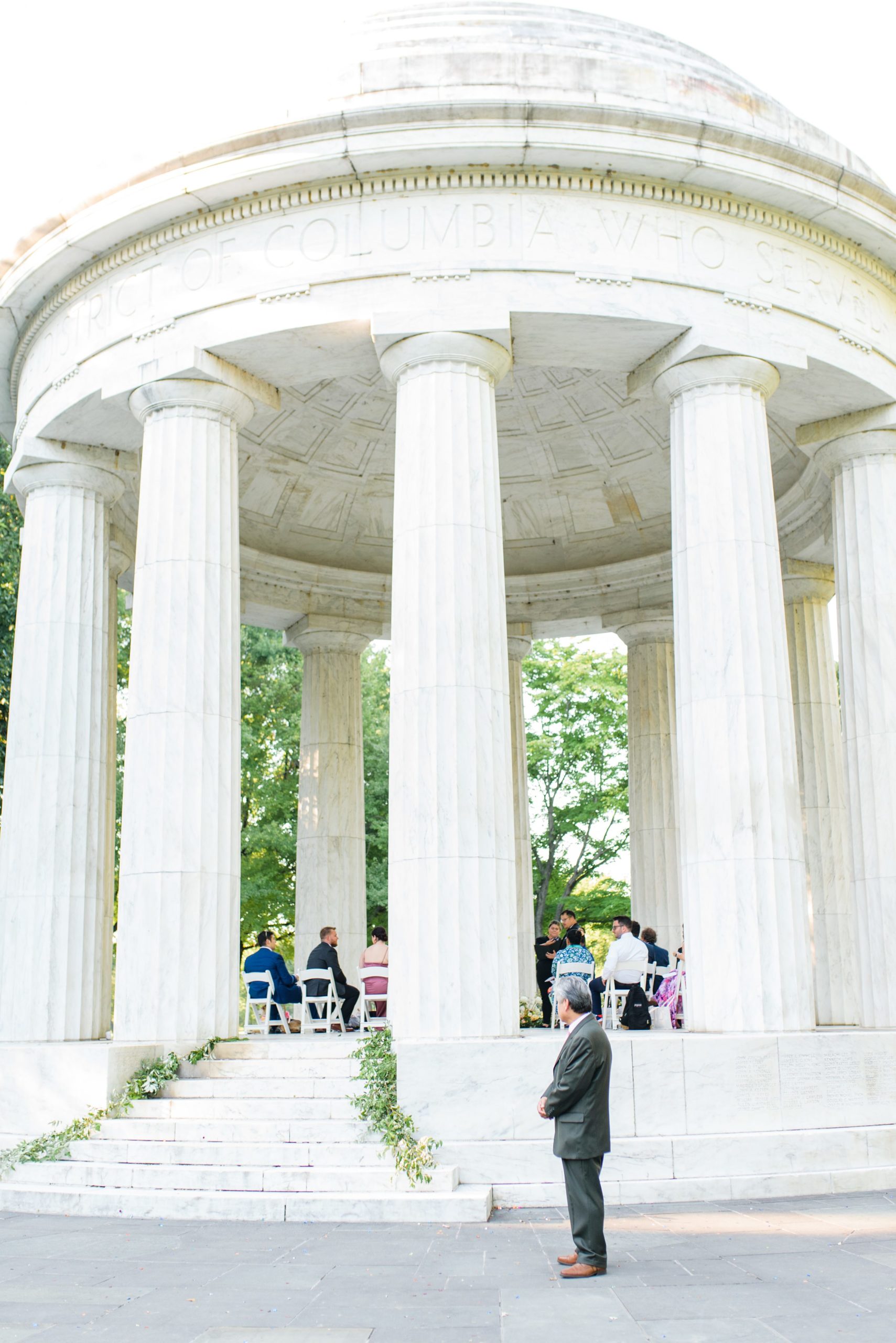 Intimate Fall shades of pink and blue Wedding at the DC War Memorial in Washington DC Photographed by Baltimore Wedding Photographer Cait Kramer Photography