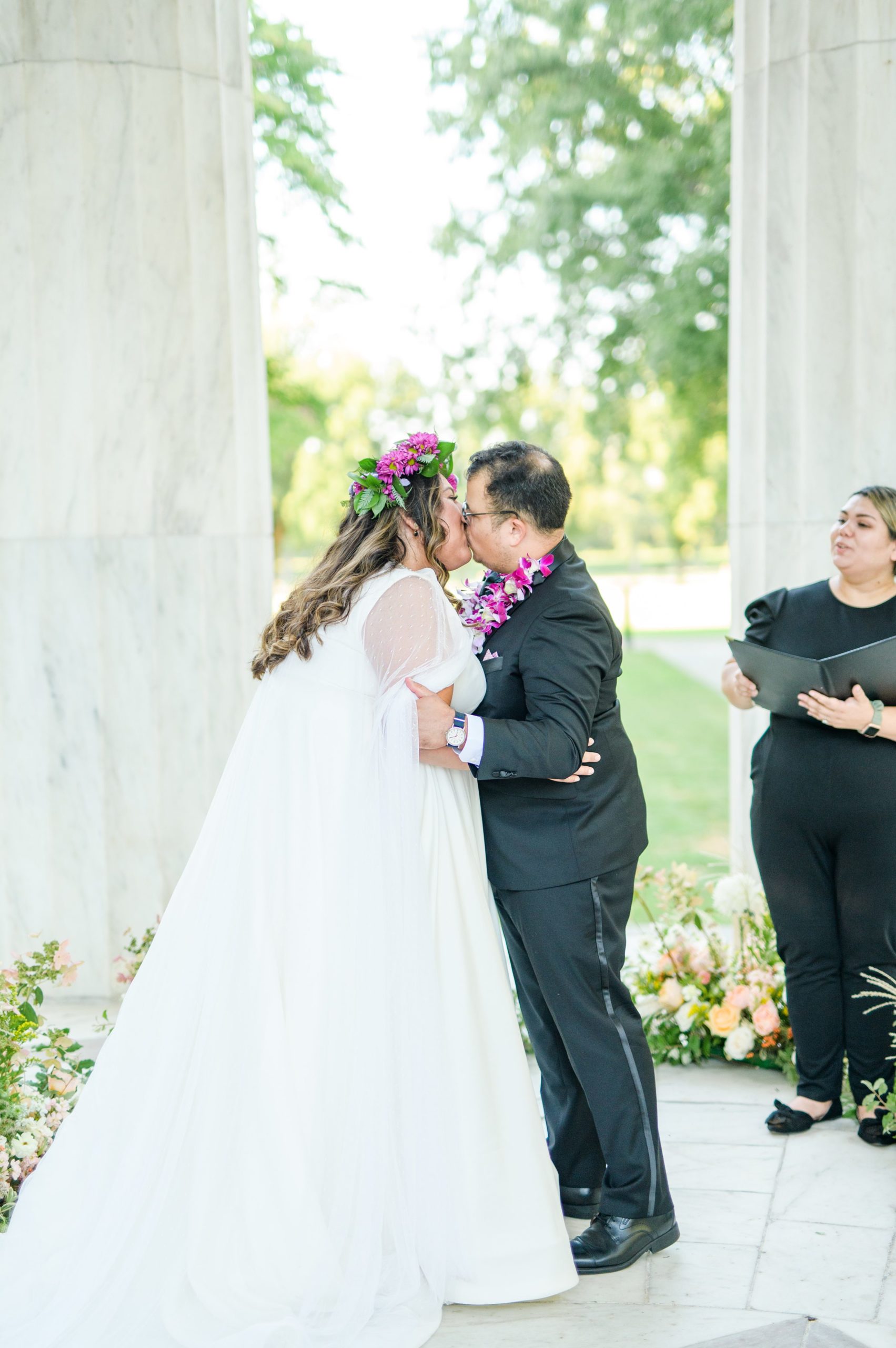 Intimate Fall shades of pink and blue Wedding at the DC War Memorial in Washington DC Photographed by Baltimore Wedding Photographer Cait Kramer Photography