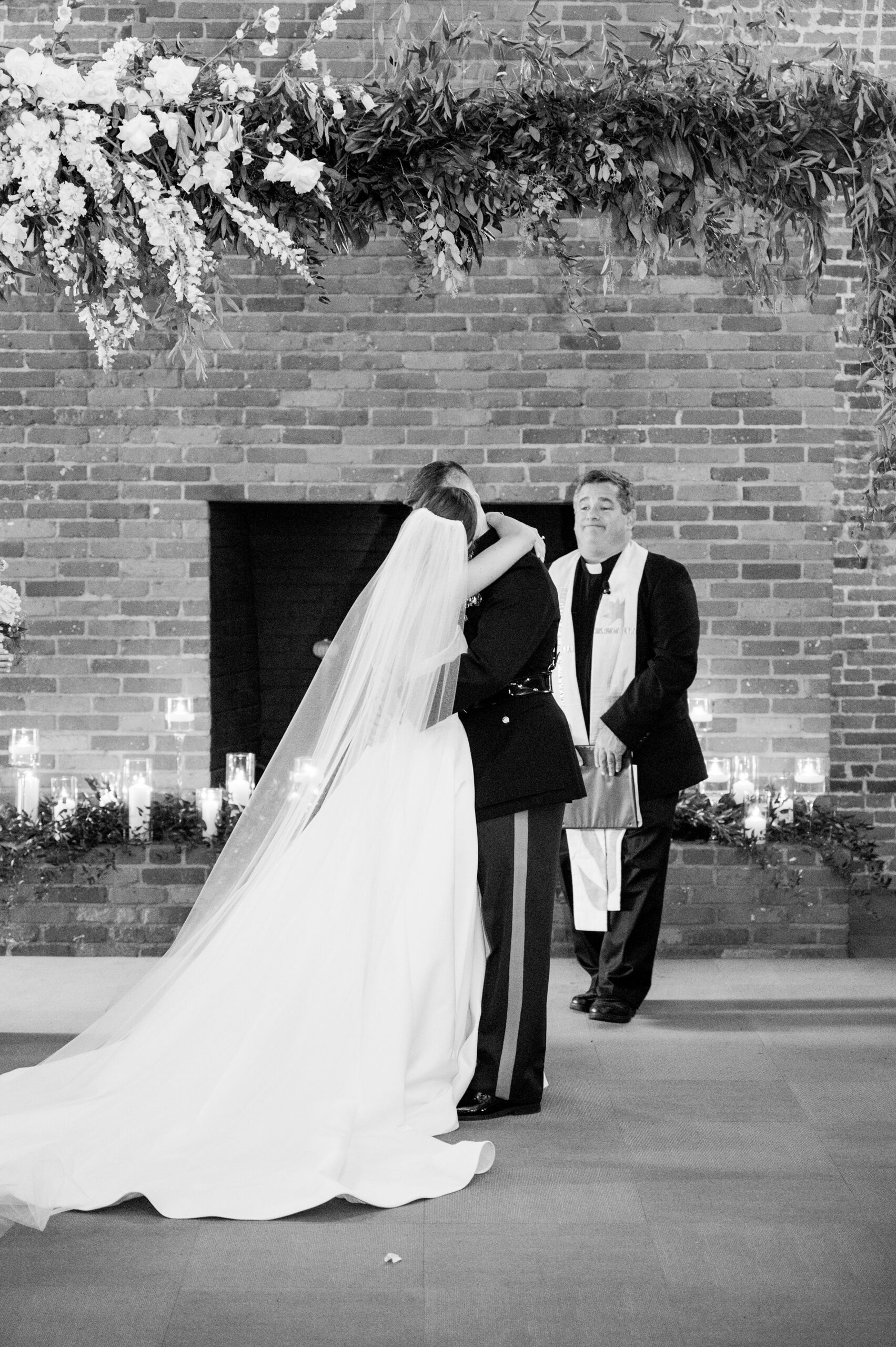 Neutral and Elegant summer wedding day at the Cork Factory Hotel in Lancaster, Pennsylvania Photographed by Baltimore Wedding Photographer Cait Kramer Photography