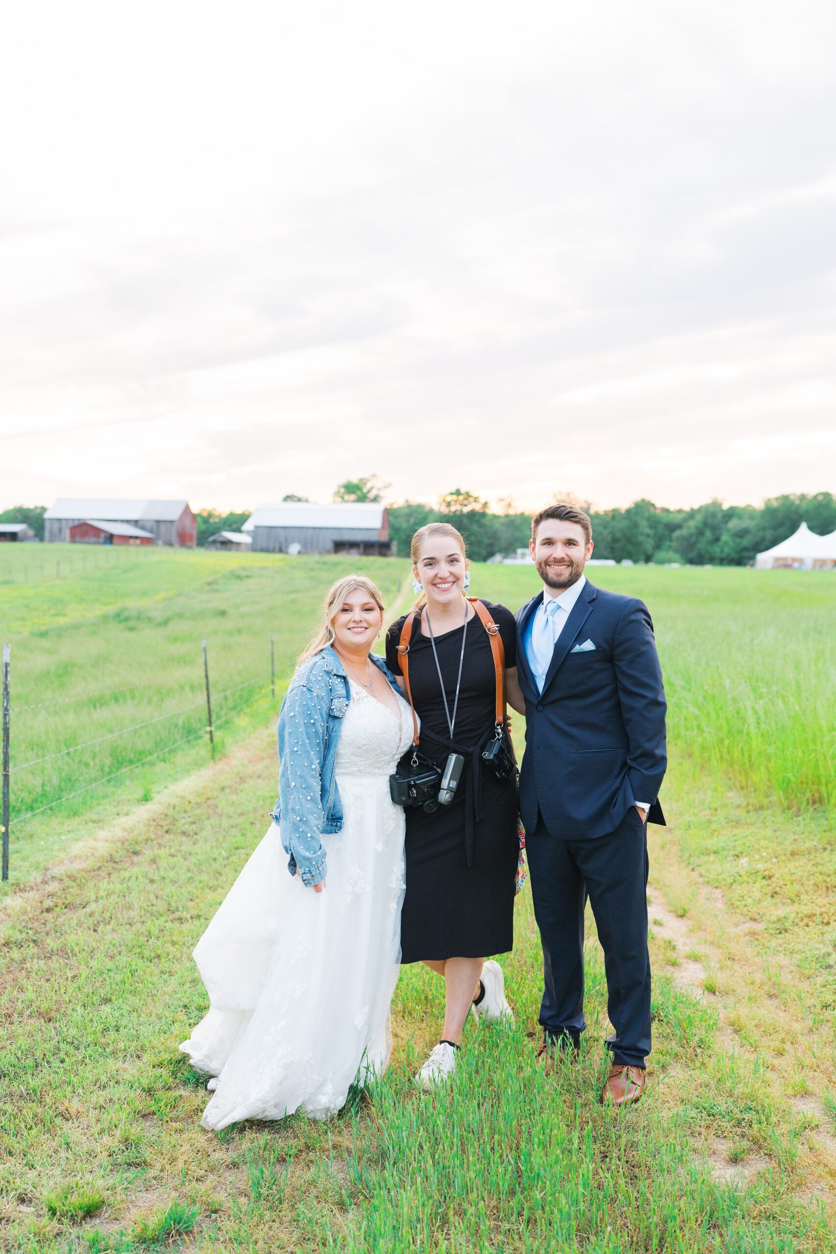 Pastel private estate wedding in Southern Maryland photographed by Baltimore Wedding Photographer Cait Kramer.